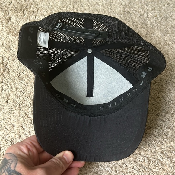 PGA Pro Series Golf Hat - Picture 2 of 3